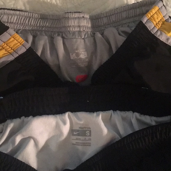 2 pairs women’s nike running shorts - Picture 2 of 2